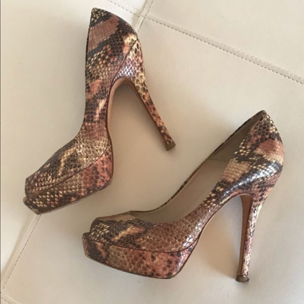L.K Bennett Snake skin Platform Peep Toe-39-US 8.5